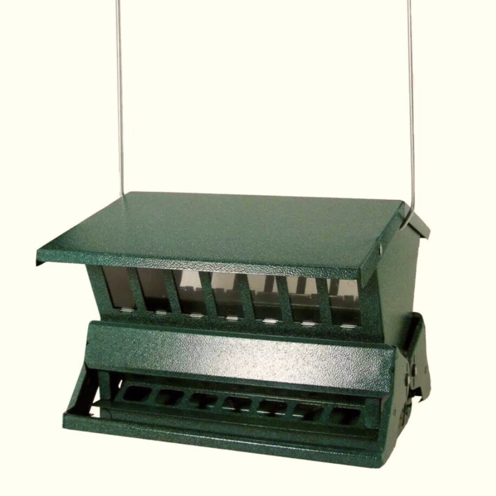 Perky Pets Squirrel Resistant Bird Feeder Hopper Make-Model UNKNOWN